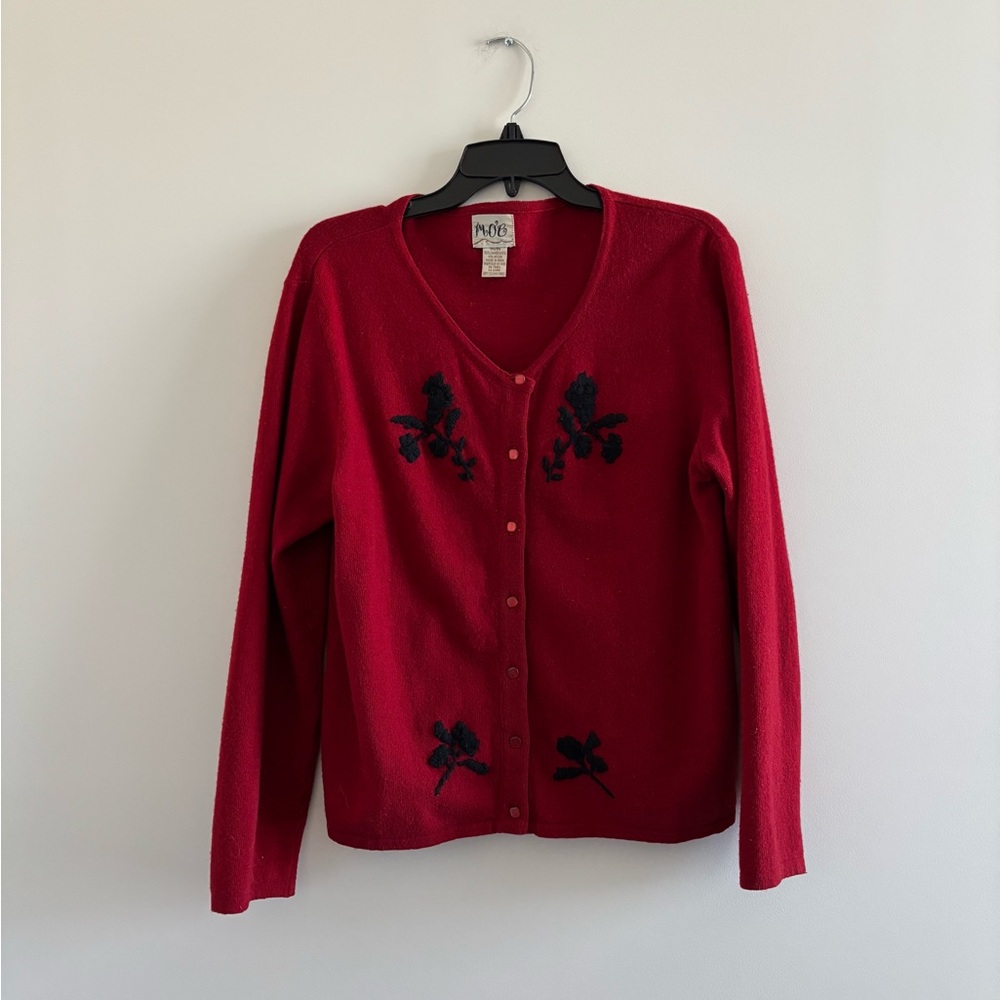 VTG Moe Cardigan Sweater Lambswool Red Black Floral Embroidery Women’s Medium